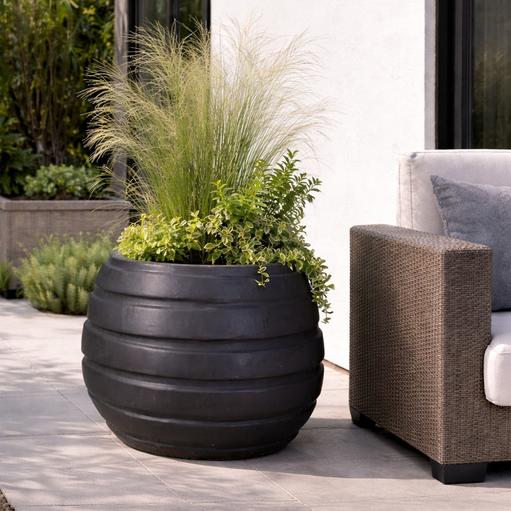 Metropole Planter – Outdoor Ceramic Planter | Jacksons Home & Garden