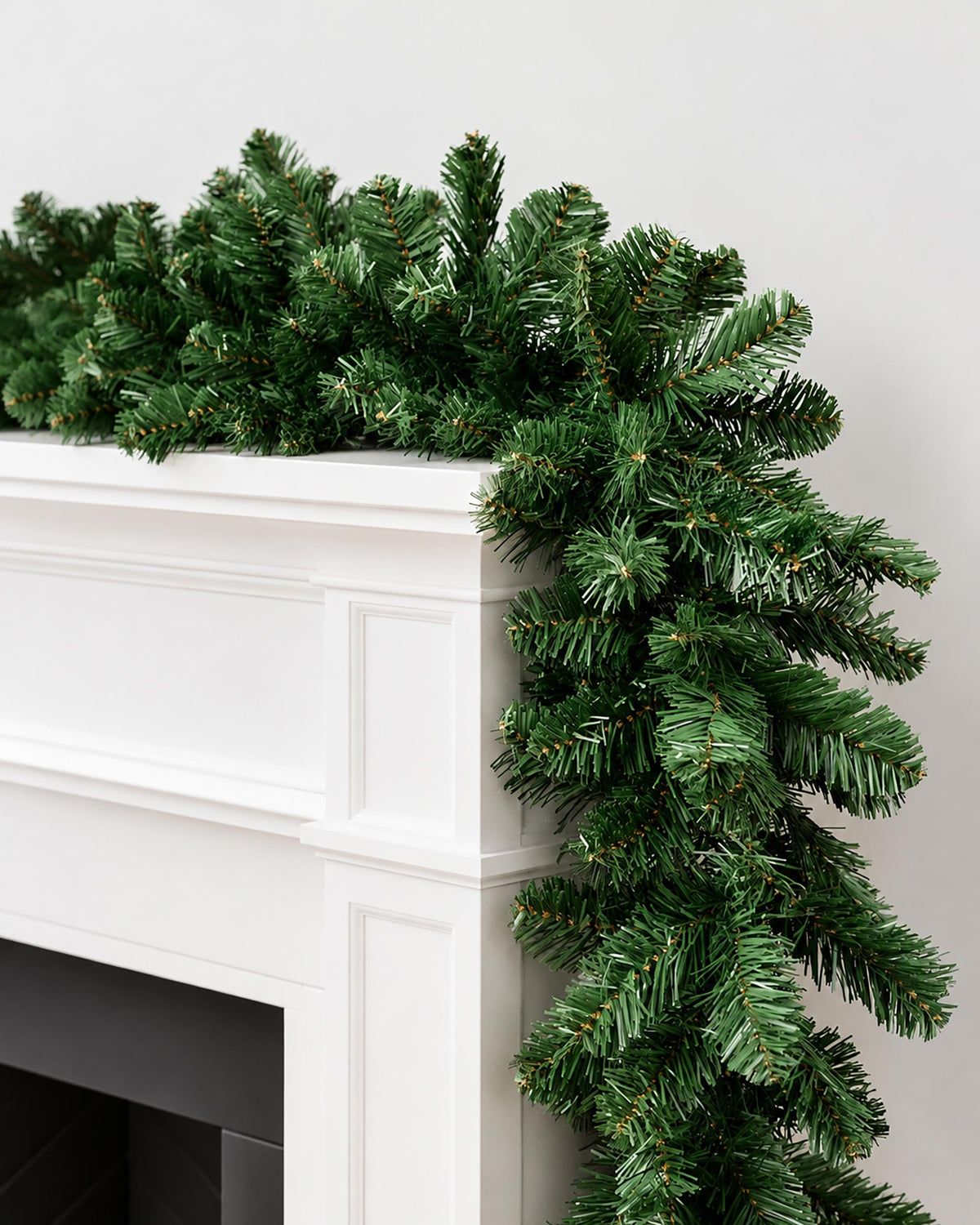 Sugar Hill Classic Garland, Unlit